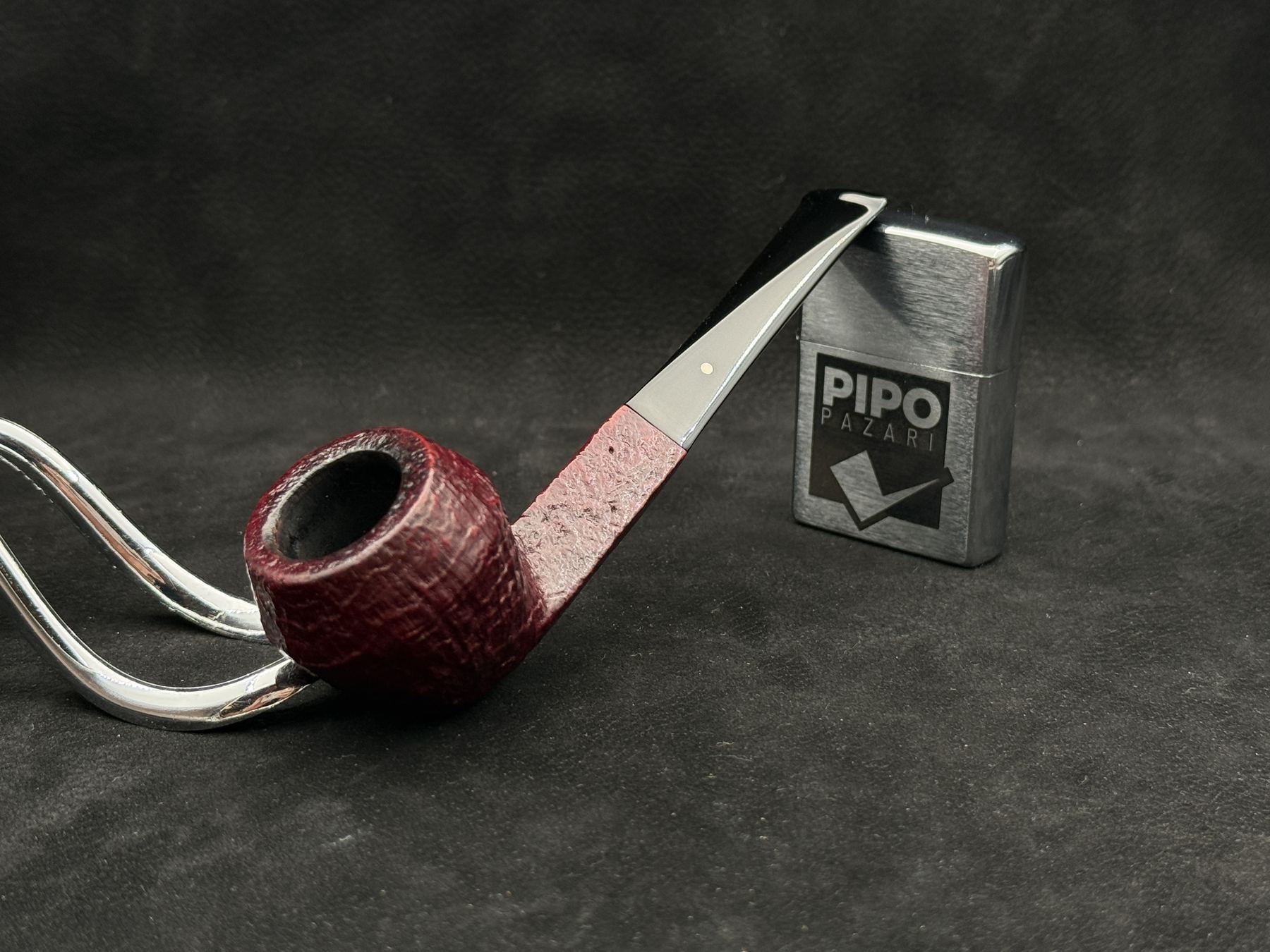 DUNHILL REDBARK 47 F/T 3RB - İngiliz Asaletinin İzinde