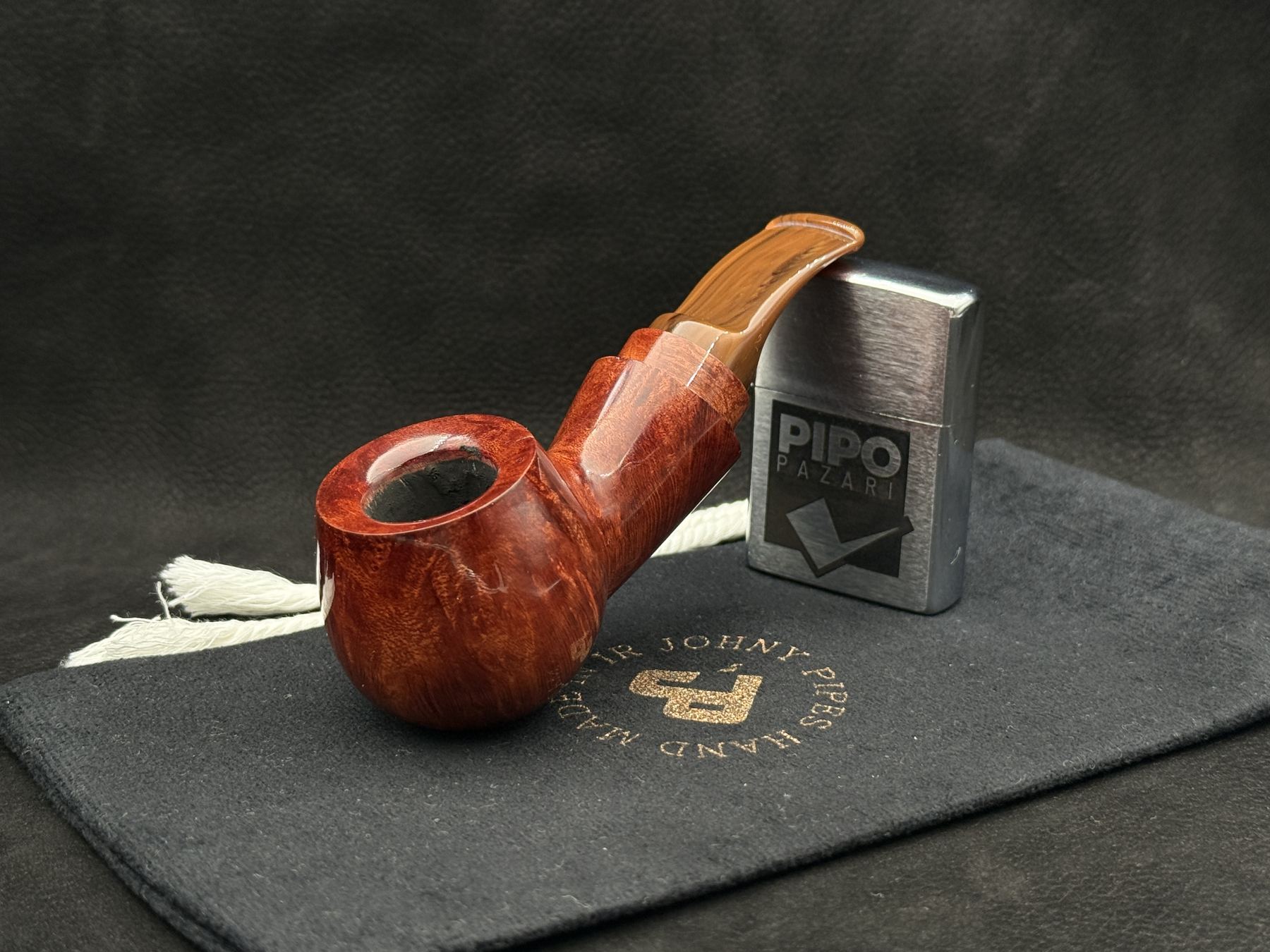 JOHNY PIPES REVERSE CALABASH 403 HANDMADE - Kavislerde Gizlenen Sakin Karakter